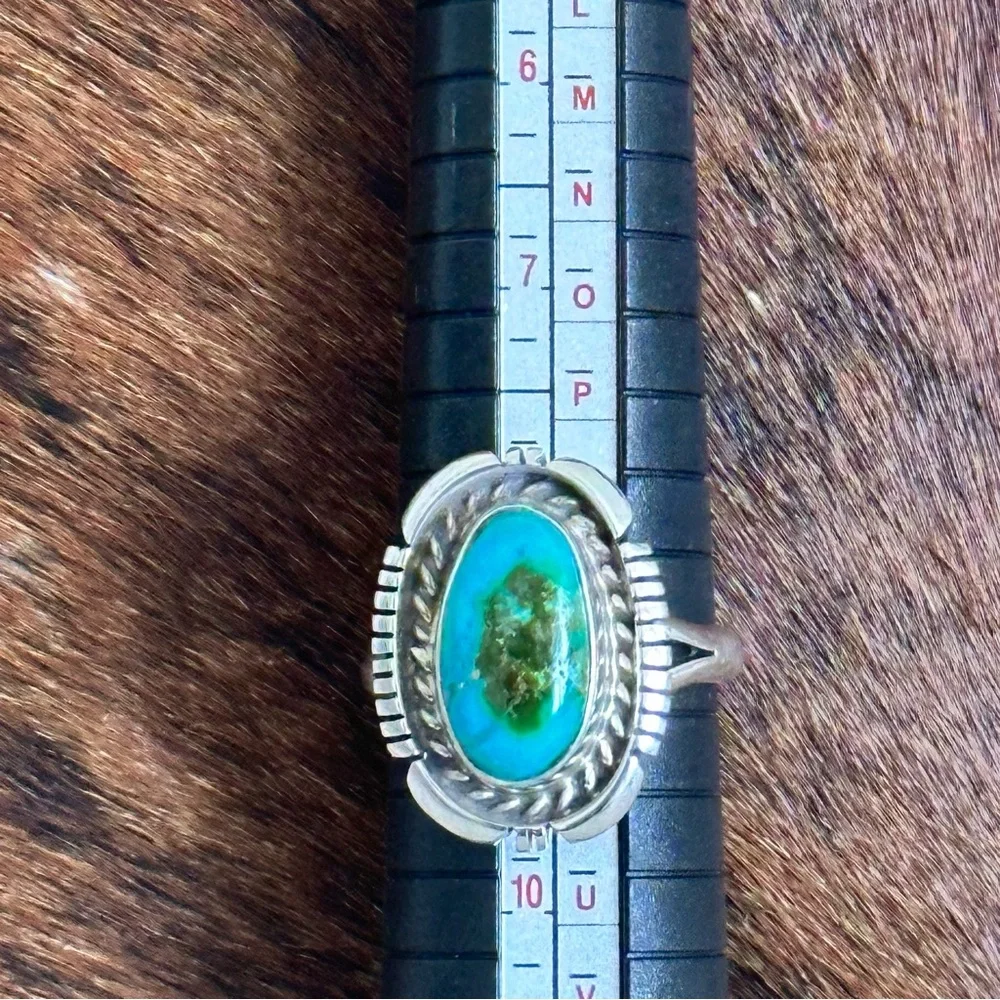 Sterling Silver and Turquoise Native Ring NWOT - Picture 7 of 15